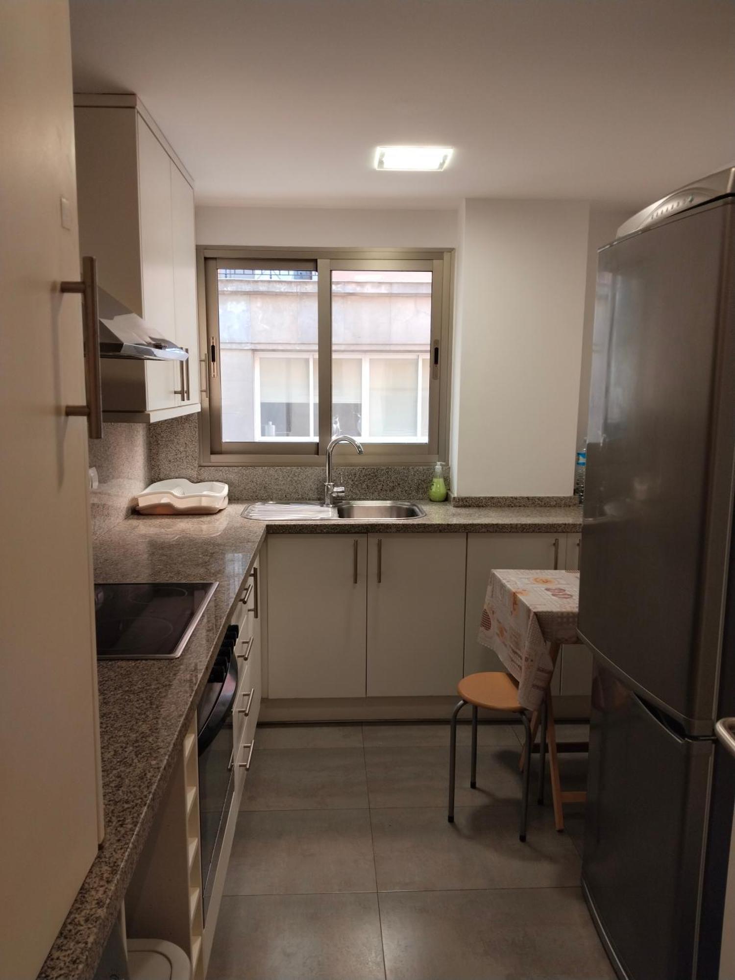 City Center Nice Apartment อาลิกันเต ภายนอก รูปภาพ
